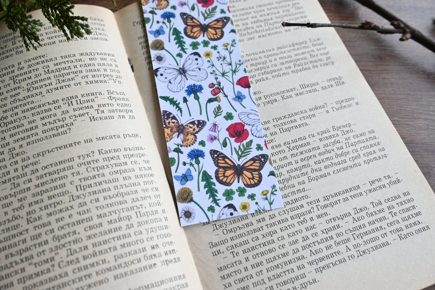 Wildflowers and butterflies pattern Bookmark - katerinamitkova